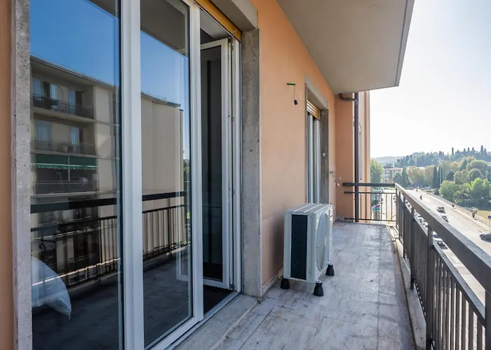 Lungarno Apartamento